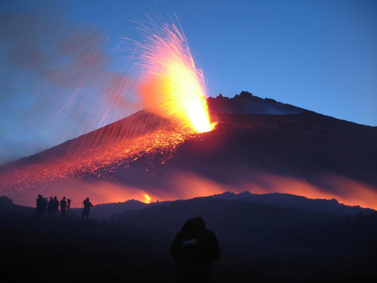 Pietra Dell'Etna Guest House Ragalna ภายนอก รูปภาพ